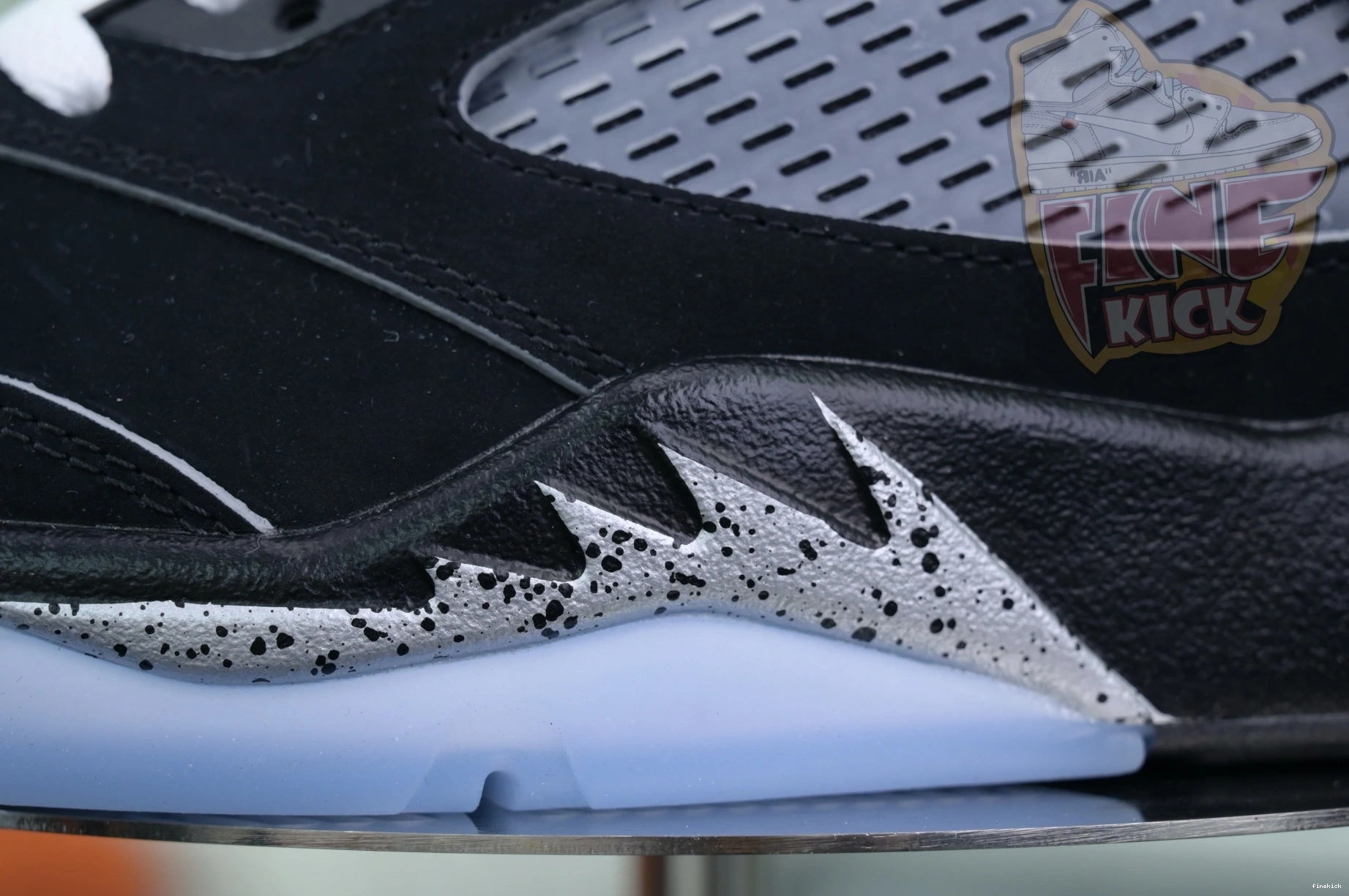METALLIC Jordan REIMAGINED” Air Jordan 5“BLACK 1010